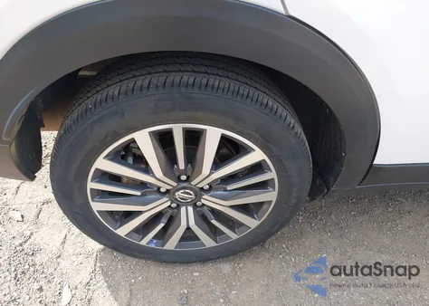 2021 Nissan Kicks Sv Xtronic Cvt from USA, damaged, VIN 3N1CP5CV2ML505711